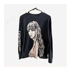 Taylor Swift Eras Tour Exclusive Blue Long Sleeve - Unisex | Color: Blue | Small